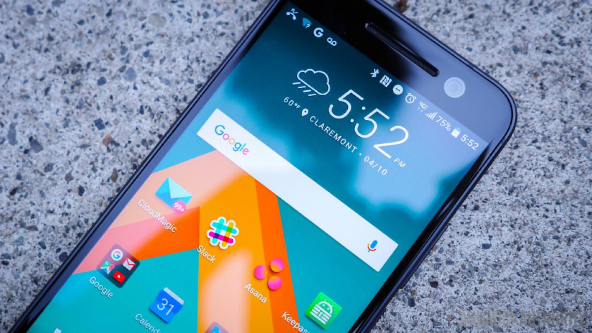 S-a lansat HTC 10! Cum arată şi ce oferă flagship-ul companiei HTC