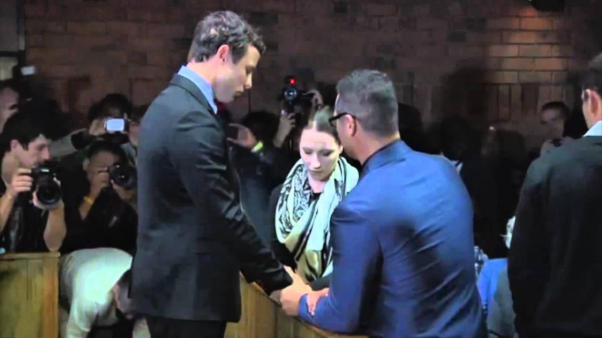 Atletism: Familia lui Pistorius condamnă noi acuzaţii "absurde" 