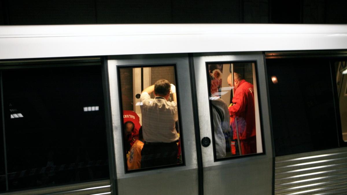 ACCIDENT în stația de metrou de la PIAȚA SUDULUI