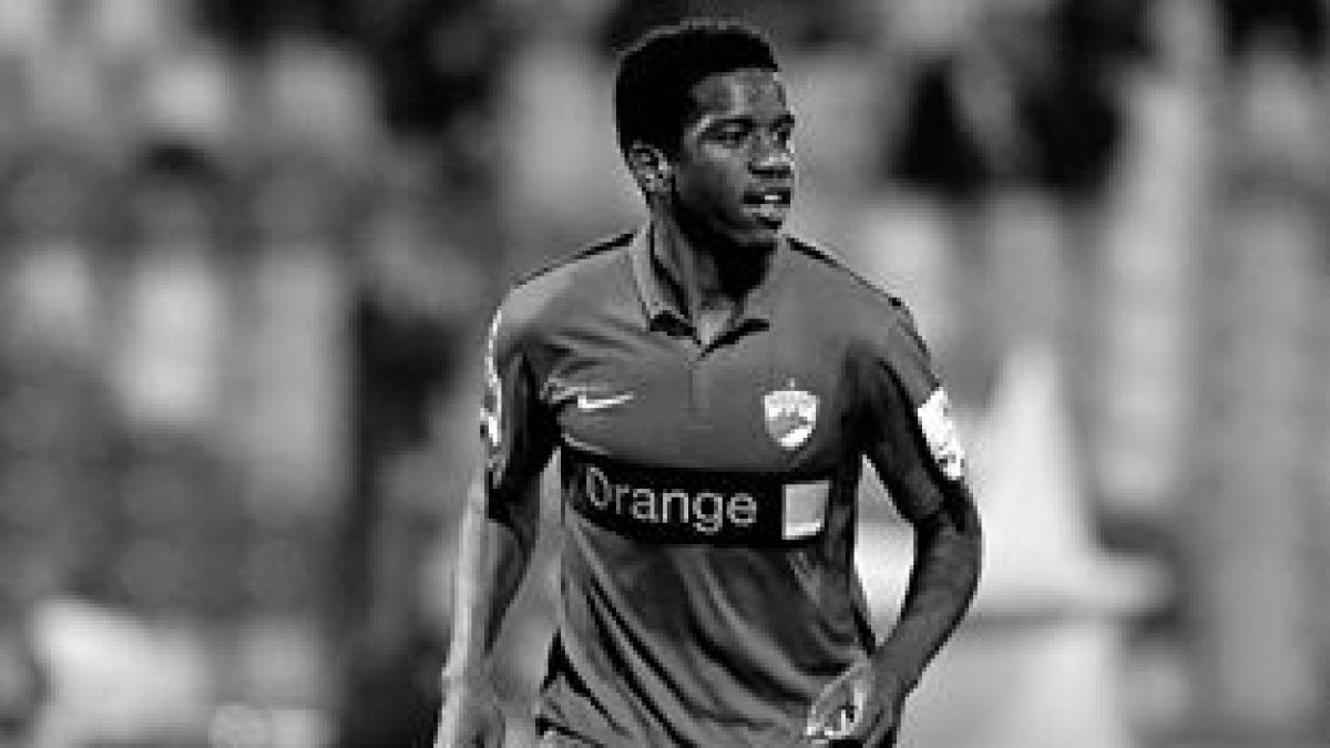 Medicul echipei Dinamo: Lui Patrick Ekeng nu i s-a făcut resuscitare pe teren