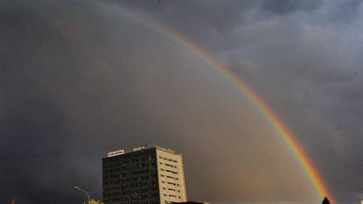 PROGNOZA METEO pentru următoarele 3 luni: Vreme caldă, cu precipitaţii deficitare, în cea mai mare parte a regiunilor