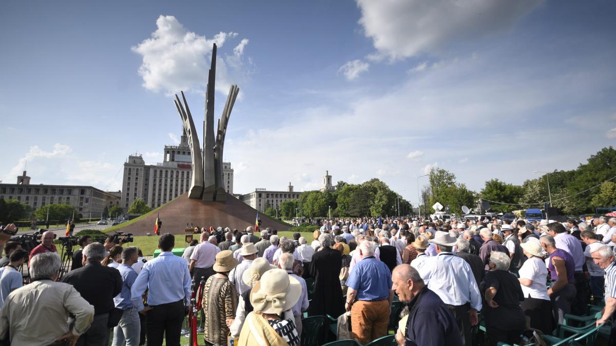Monumentul „Aripi” a fost inaugurat oficial