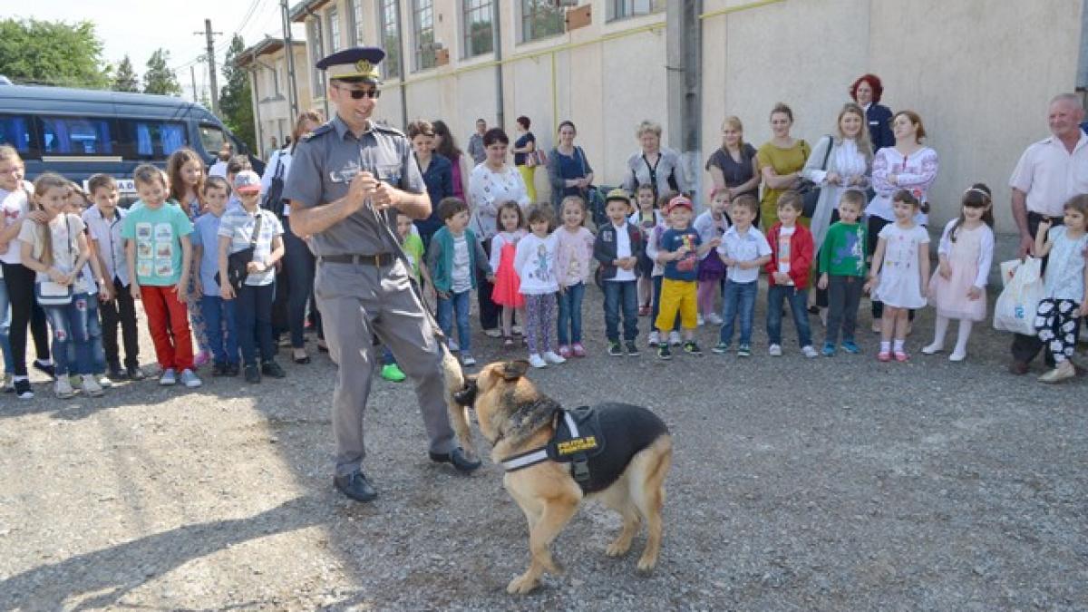 Copii pe urmele infractorilor 