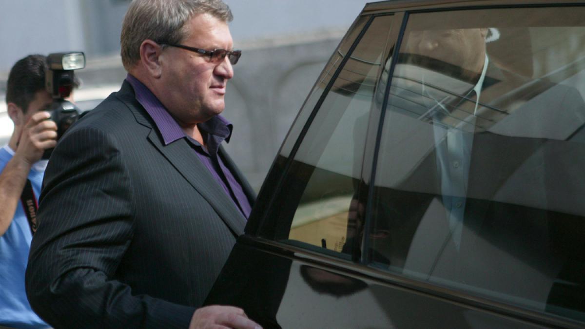 Arpad Paszkany şi Iuliu Mureşan, urmăriţi penal de DIICOT sub control judiciar 