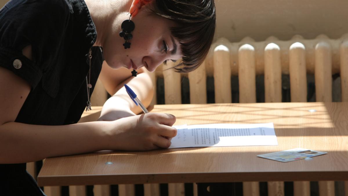 BACALAUREAT 2016 - Începe sesiunea de Bacalaureat. Luni, evaluarea competențelor lingvistice și comunicare orală