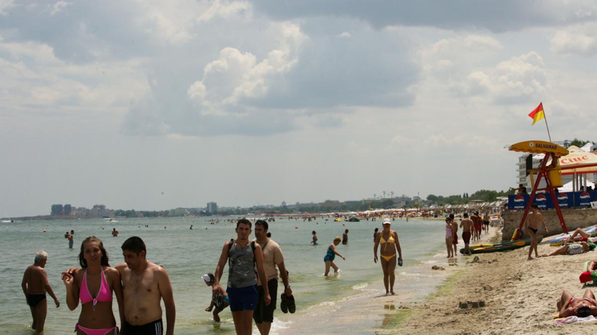 Plajele de la malul mării au devenit mai sigure