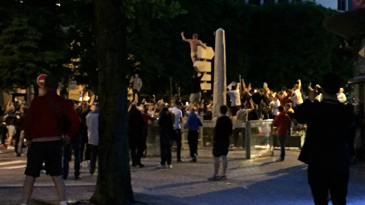 EURO 2016 - Noi violenţe între suporteri. UEFA "deplânge" aceste incidente