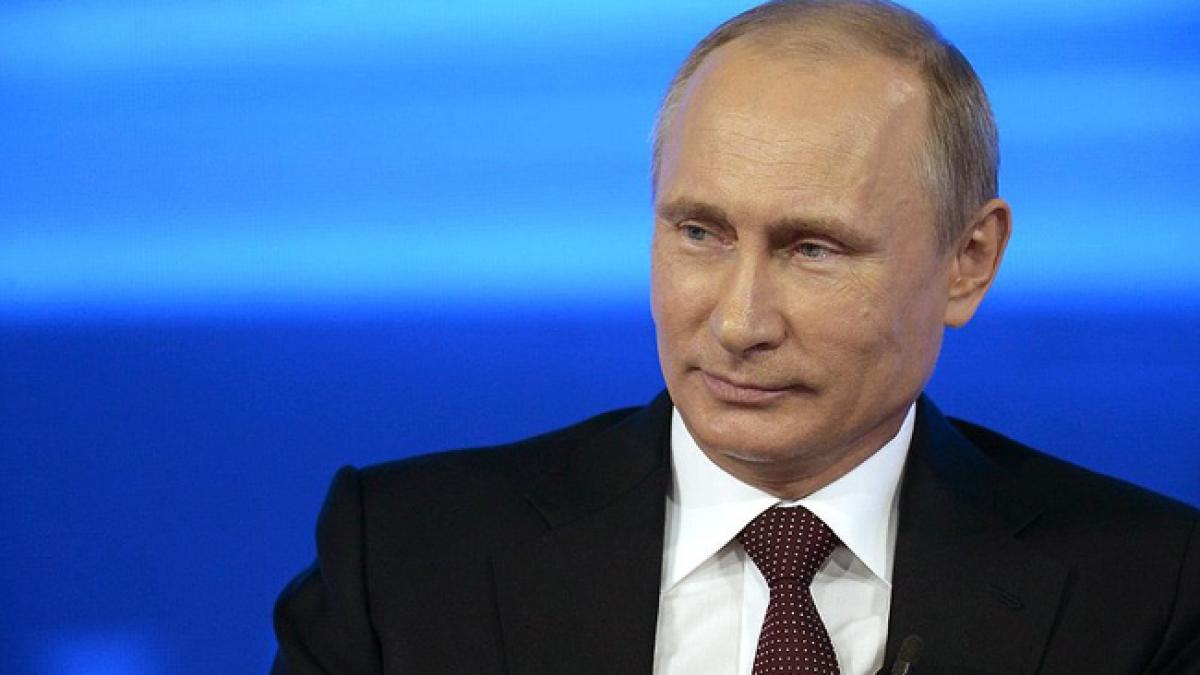 Fotbal: EURO 2016 - Putin, ironic: Nu înţeleg cum 200 ruşi au putut să snopească în bătaie mai multe mii de englezi