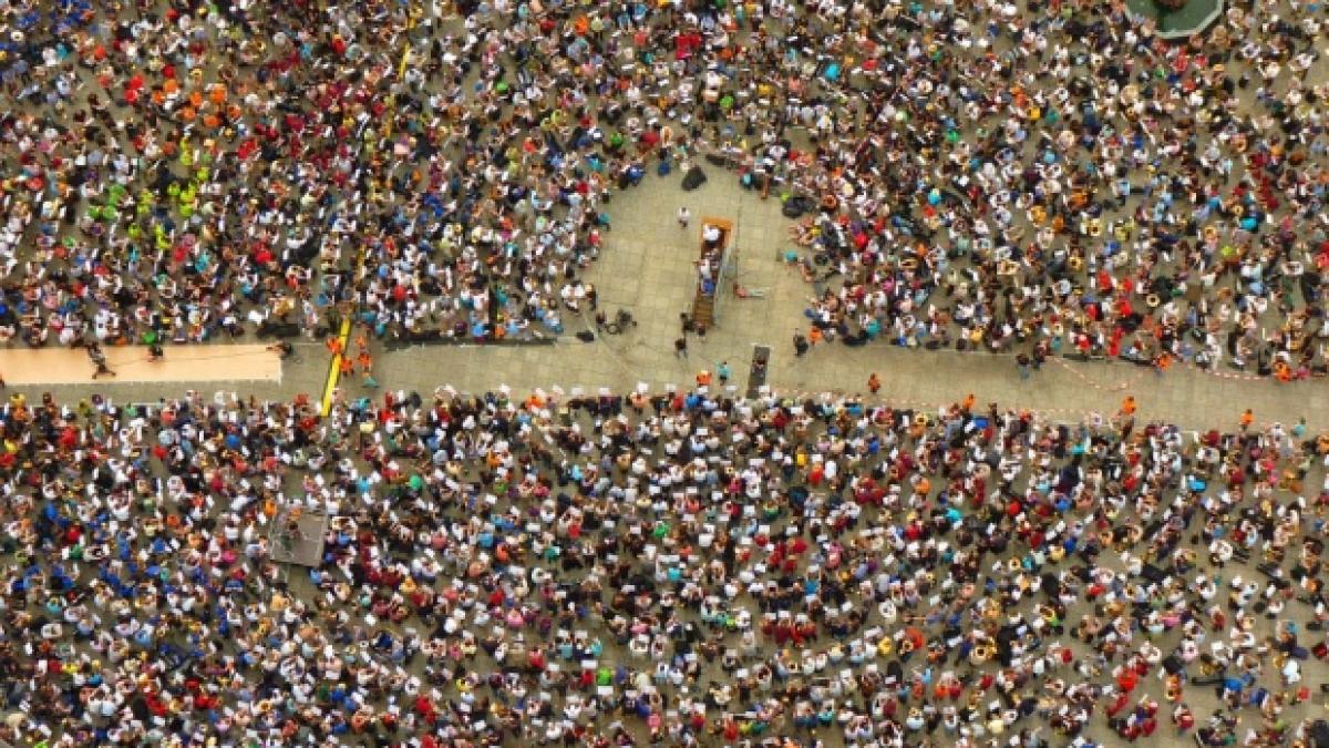 Brexit: Zeci de mii de britanici, în stradă pentru a demonstra împotriva ieşirii Regatului Unit din UE 