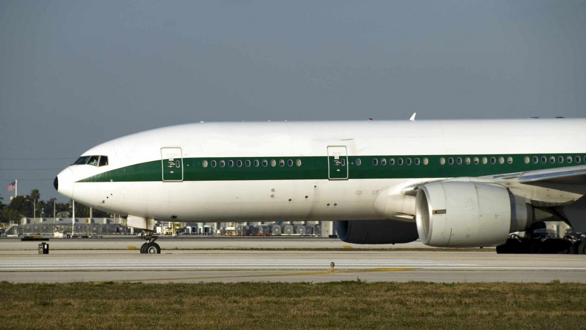 Grevă la Alitalia. Peste 100 de zboruri anulate