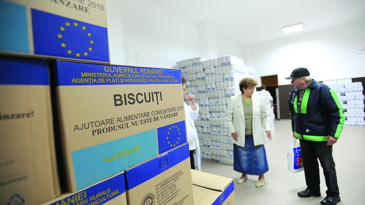 România săracilor. Mâncarea UE, distribuită de firma unui parlamentar