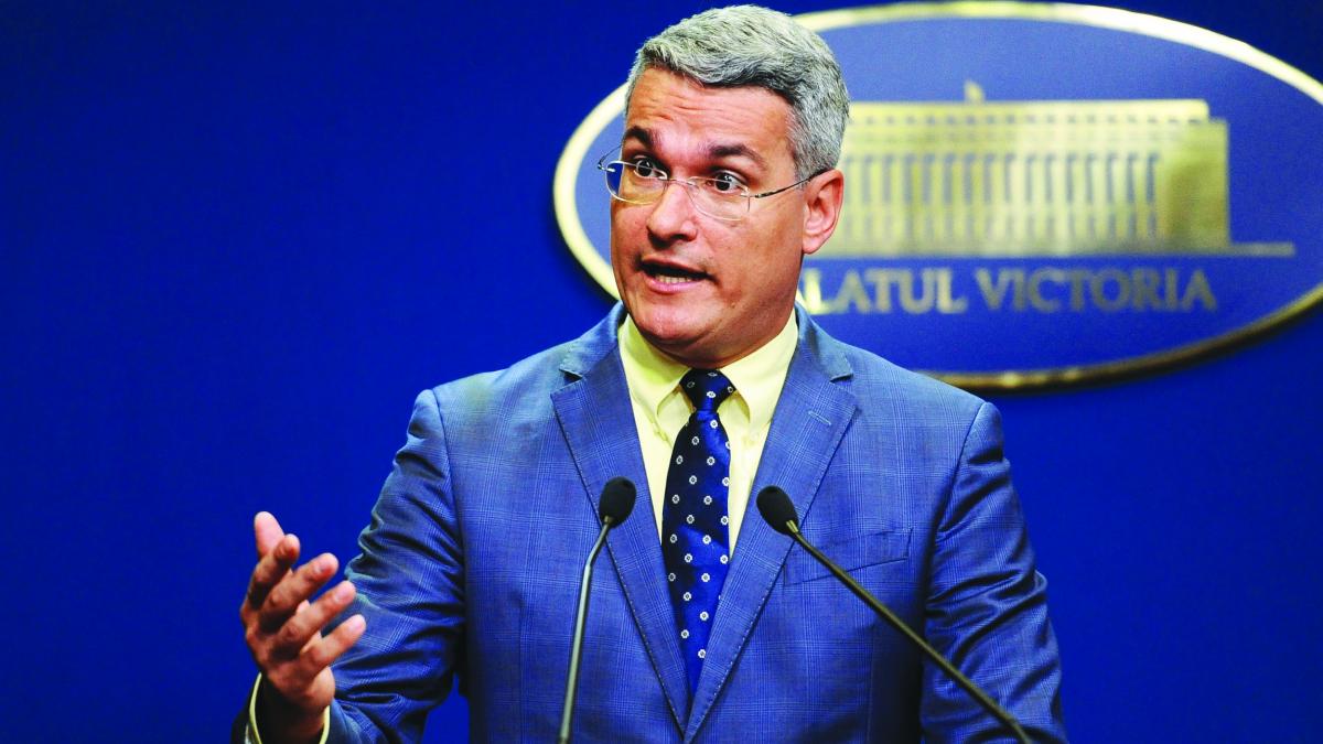 Pîslaru de la Muncă declară că a ieșit din „firma miniștrilor”. Monitorul Oficial nu consemnează