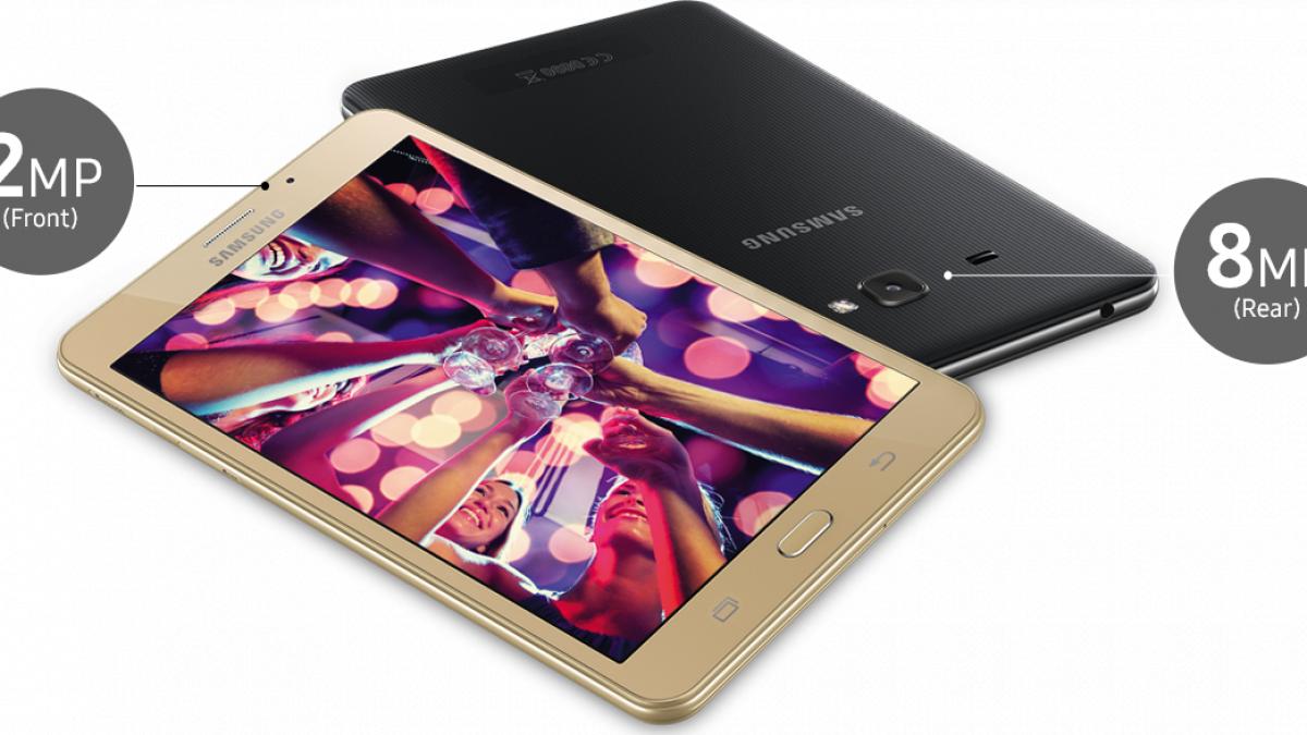 Samsung a lansat un smartphone cu un ecran uriaș