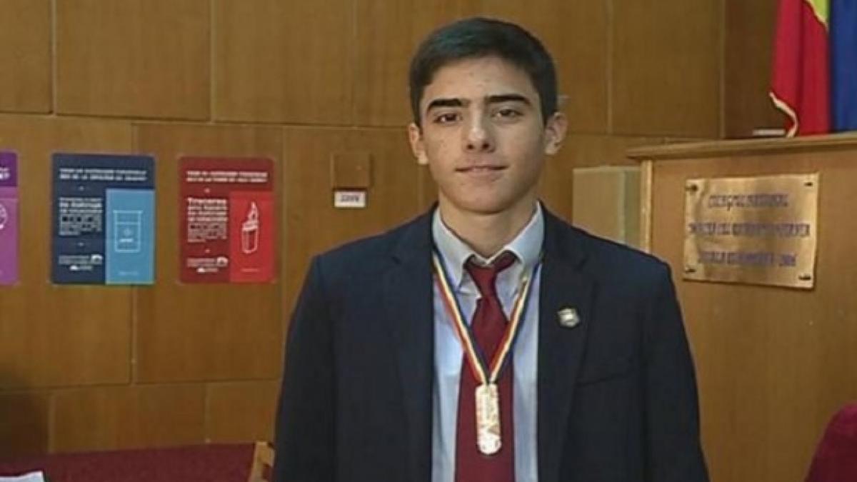 Un elev român este considerat viitorul Einstein. Cele mai importante universități din lume s-au luptat pentru el
