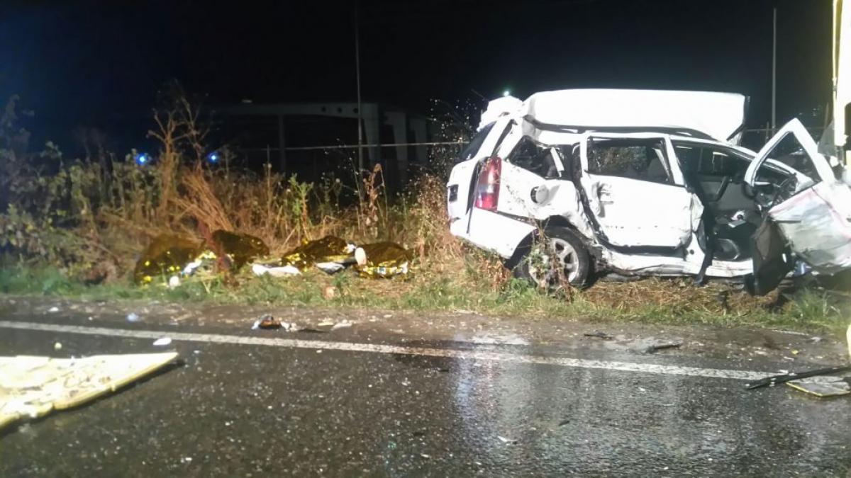 Prahova: Cinci morţi într-un accident pe DN 72, în zona Parcului Industrial Ploieşti 