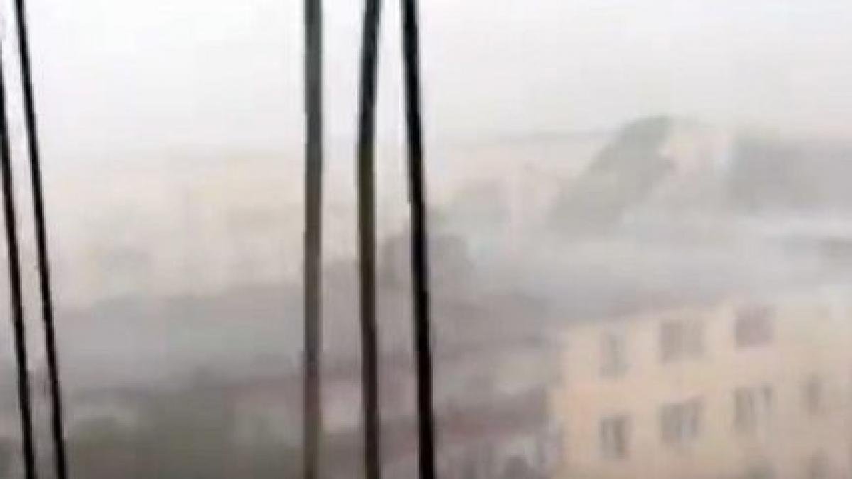 video potop in cecenia o furtuna a paralizat capitala si a ucis o femeie
