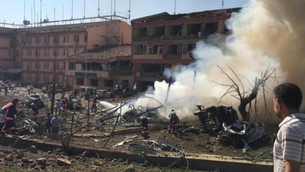 Explozie in Filipine: Cel puţin 10 persoane ucise şi zeci rănite în Davo, oraşul natal al preşedintelui