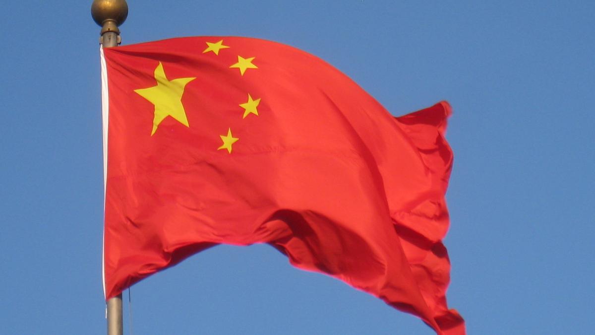 Un chinez a fost înghiţit de o gaură de 10 metri în dormitorul său