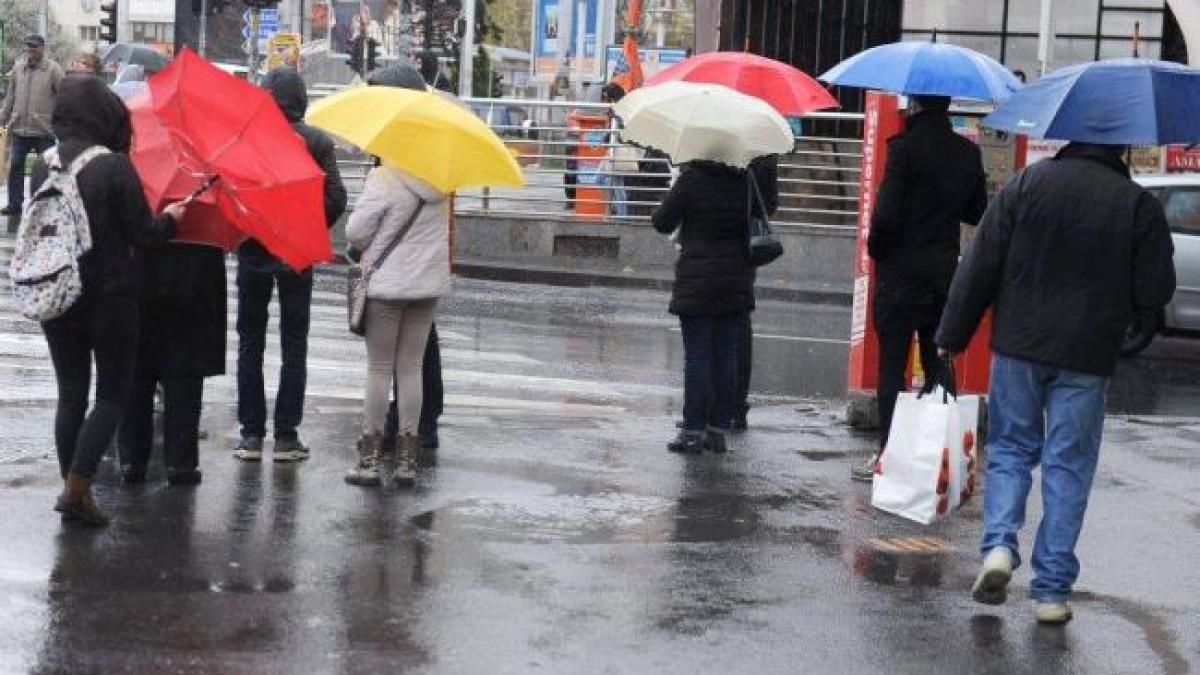 Cod galben de furtună în judeţele Alba, Sibiu, Bihor şi Hunedoara, până la ora 18:00 