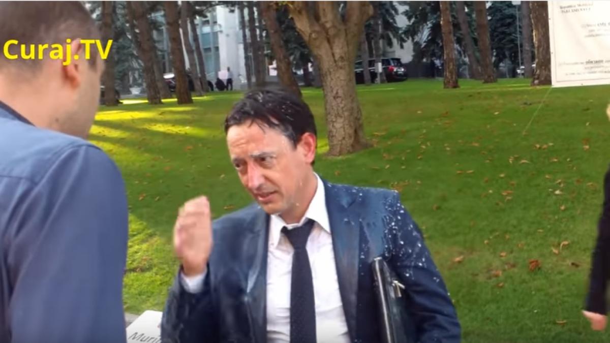 video ministru de finante umilit in public