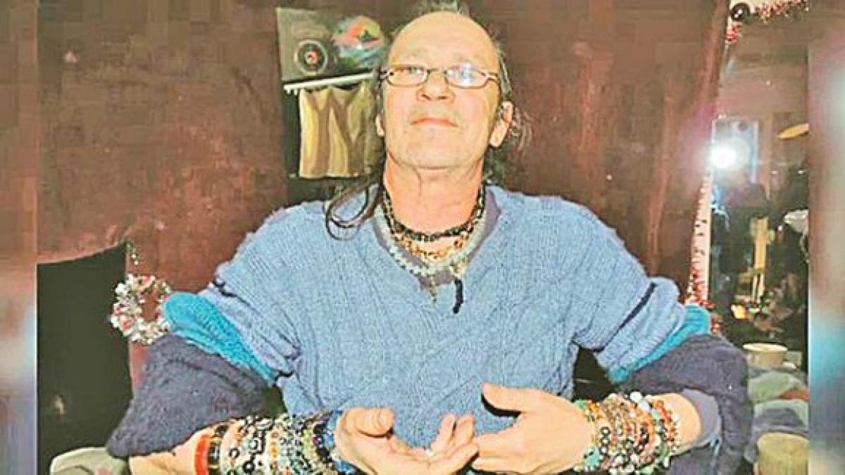 Ororile din "casa sfântă" a noului "Guru" din Romania, Sebastian Apostolache! Mărturisiri şocante ale victimelor