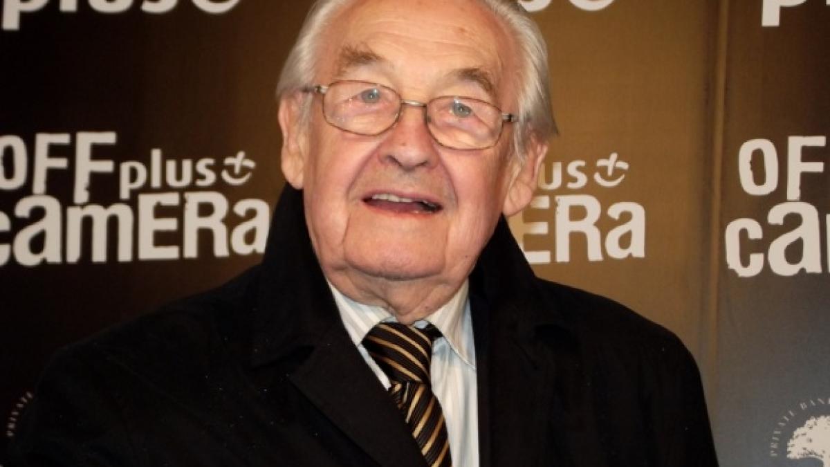 Doliu in lumea filmului. Regizorul Andrzej Wajda a murit. 