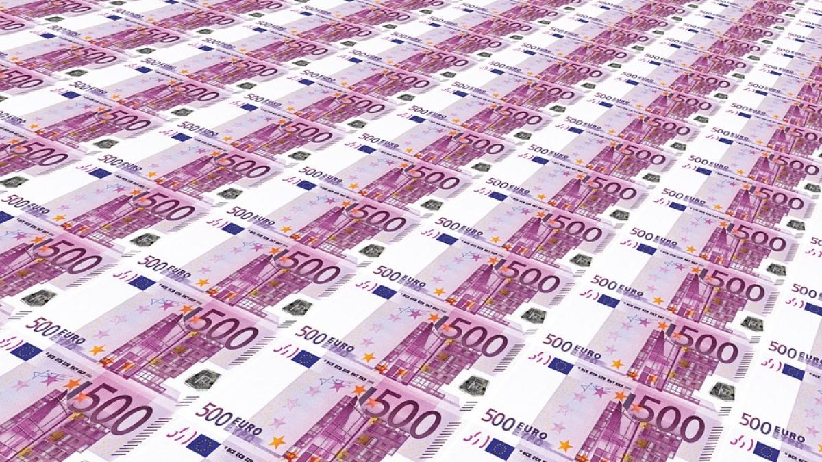 Fraudă cu bani europeni la Suceava, implicate două companii de IT