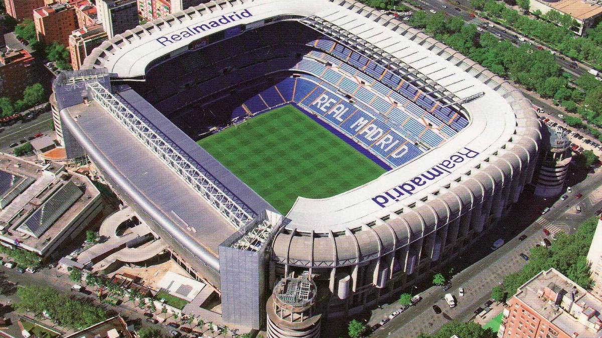 video santiago bernabeu va fi renovat vezi cum va arata in 2017