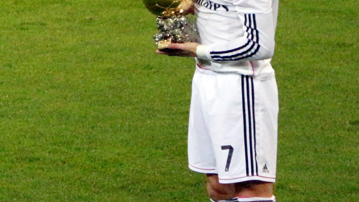 VIDEO Cristiano Ronaldo dansează pe muzică românească
