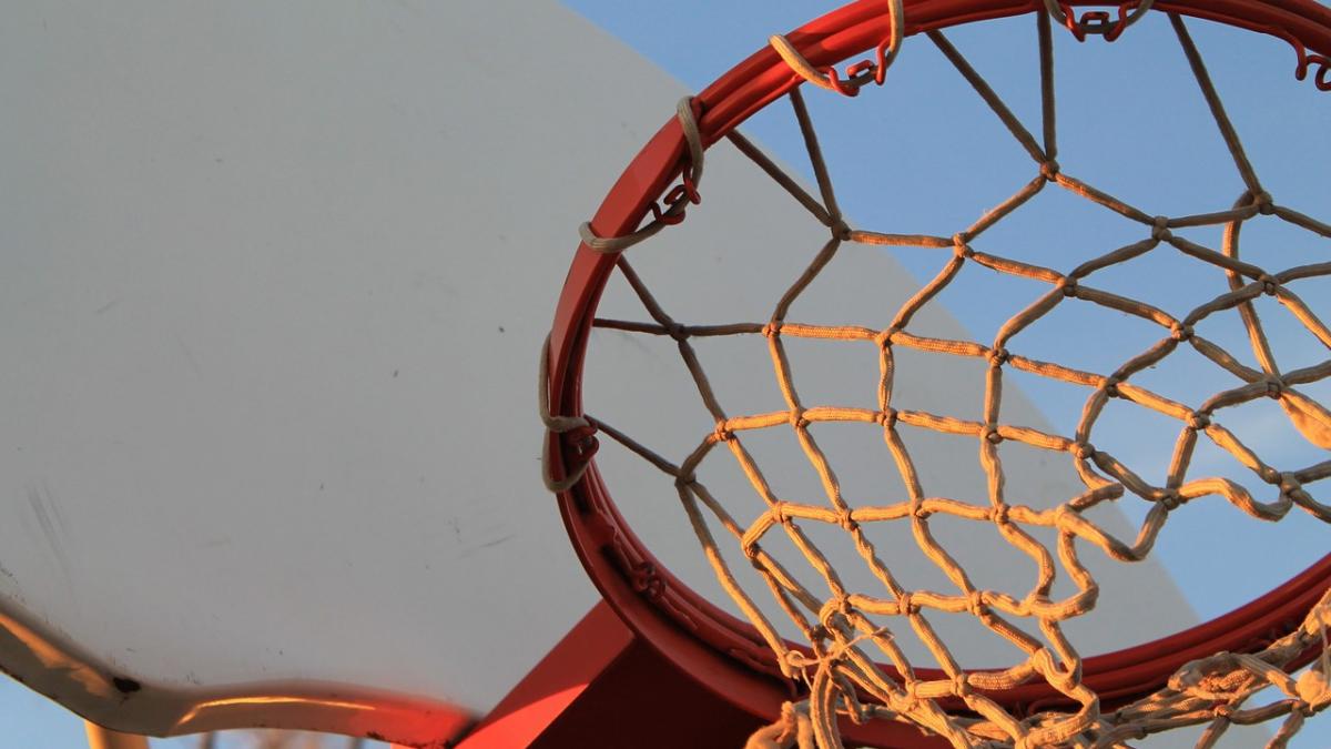 Tragedie în Moldova. Un elev de clasa a VII-a a murit, în timpul orei de sport