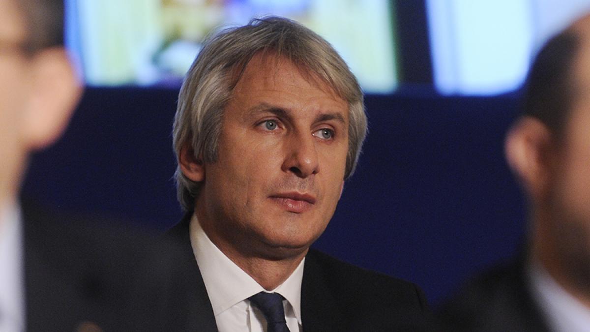 Teodorovici anunţă că îl dă în judecată pe Ghinea