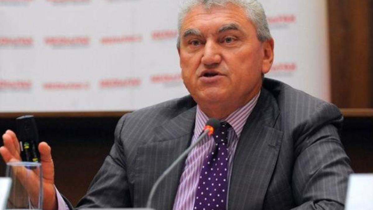 Parlamentarii din comisiile de specialitate au votat începerea procedurii de revocare din funcţie a preşedintelui ASF