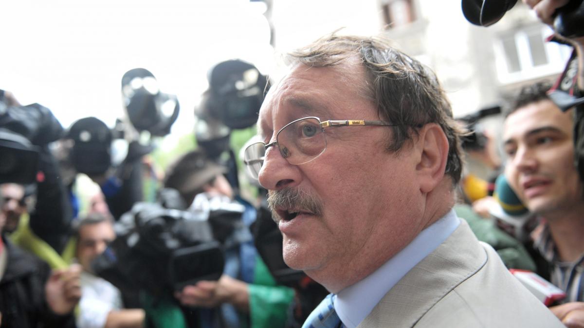 Strategia antidosar penal a clanului Băsescu