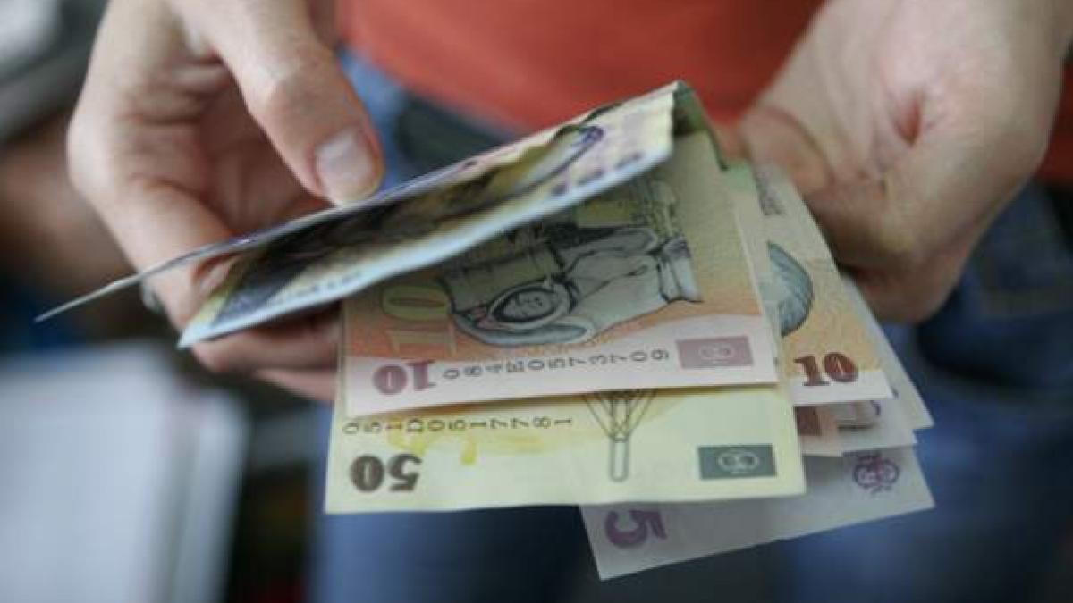 Ajutor de 335 lei/persoană, în 2016, pentru veterani, văduve de război şi accidentaţii de război, pentru chirie şi energie