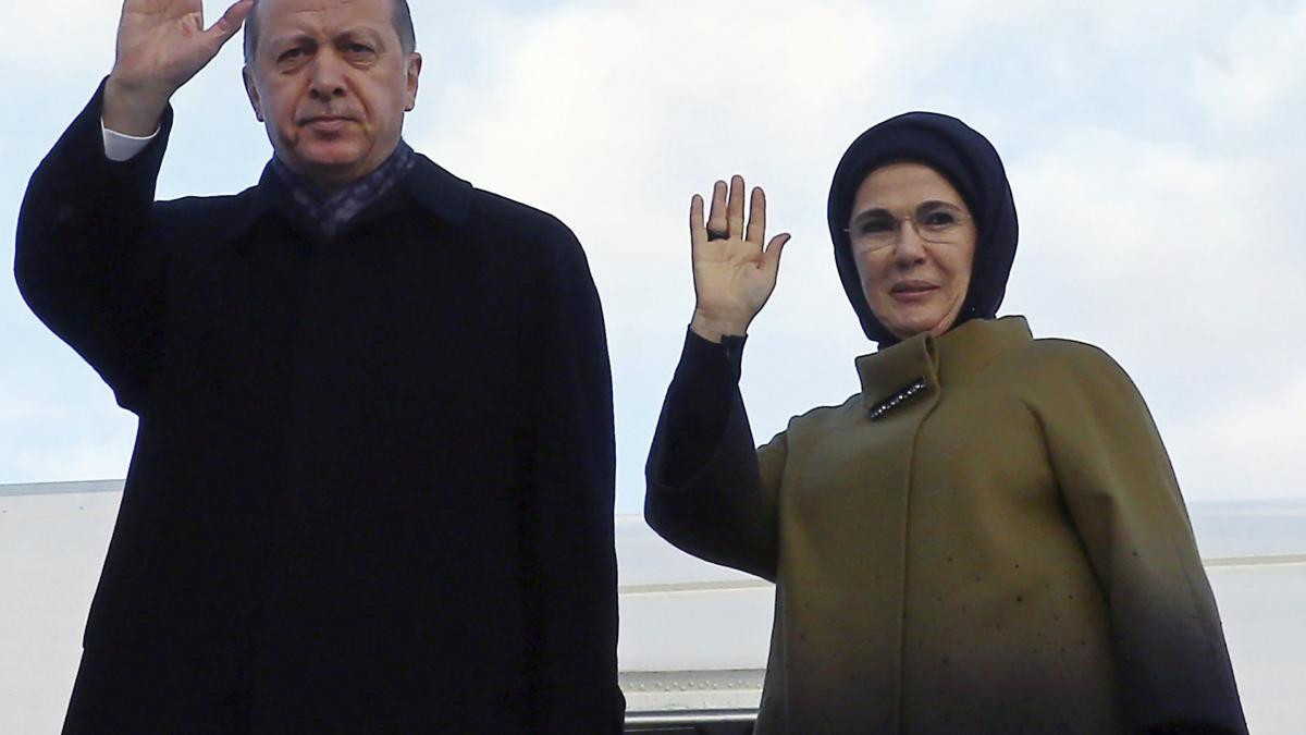 Turcii pregătesc dictatura lui Erdogan