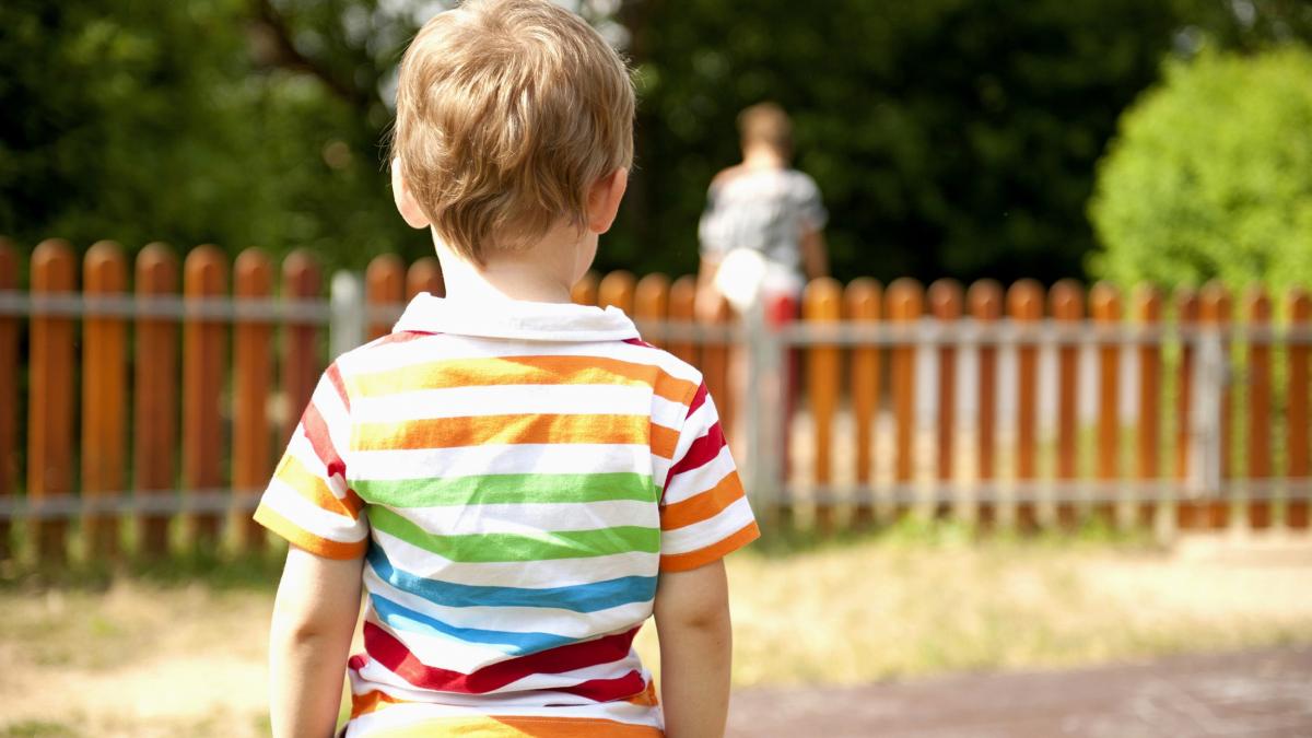 Fraţi separaţi de Protecţia Copilului