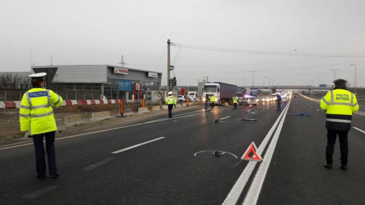 Accident cumplit în Constanţa; un bărbat a fost călcat de mai multe maşini
