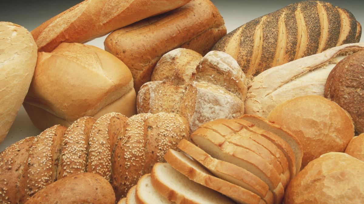Cel mai consumat aliment de catre romani contine compusi cancerigeni