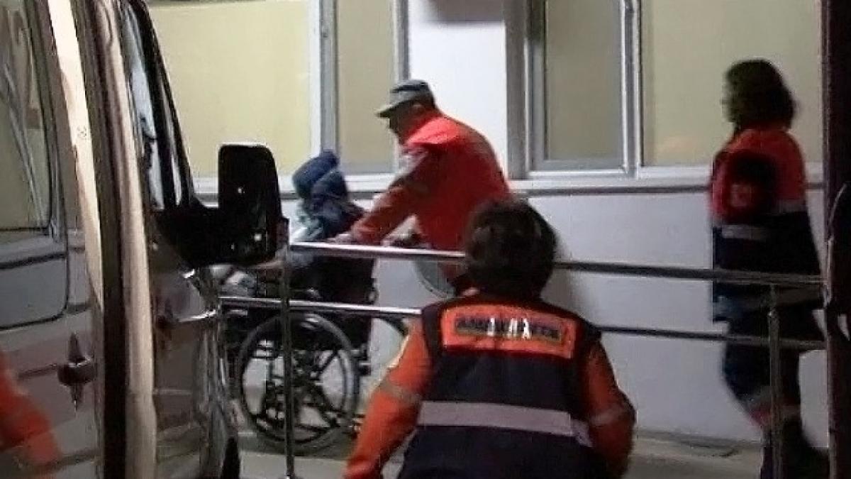Vrancea. 9 muncitori, intoxicaţi cu monoxid de carbon, internați de urgență