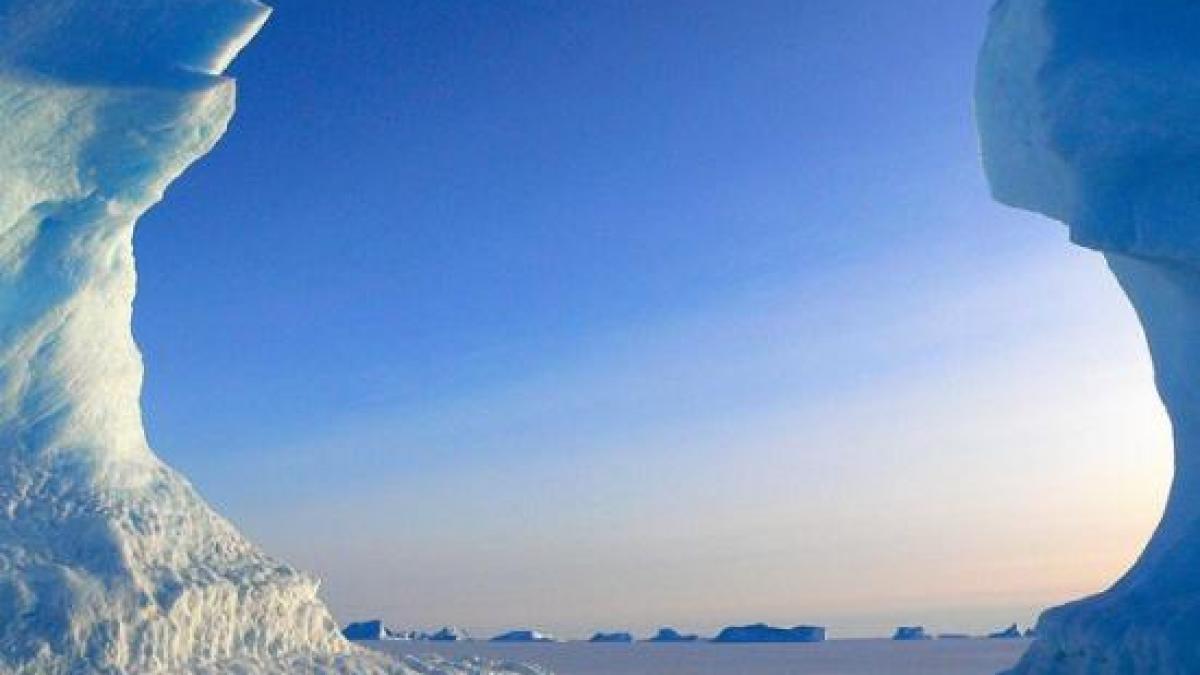 Antarctica se încălzeşte de două ori mai mult faţă de restul planetei 