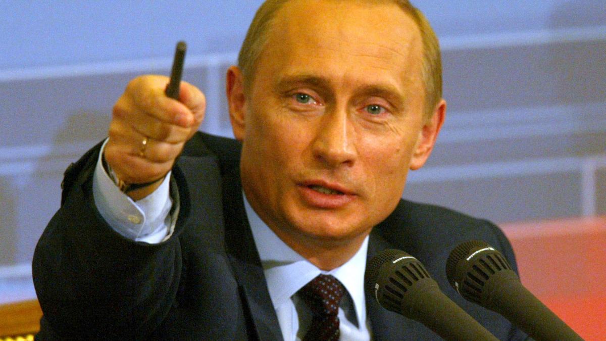 Putin nu este sigur dacă va mai candida în 2018