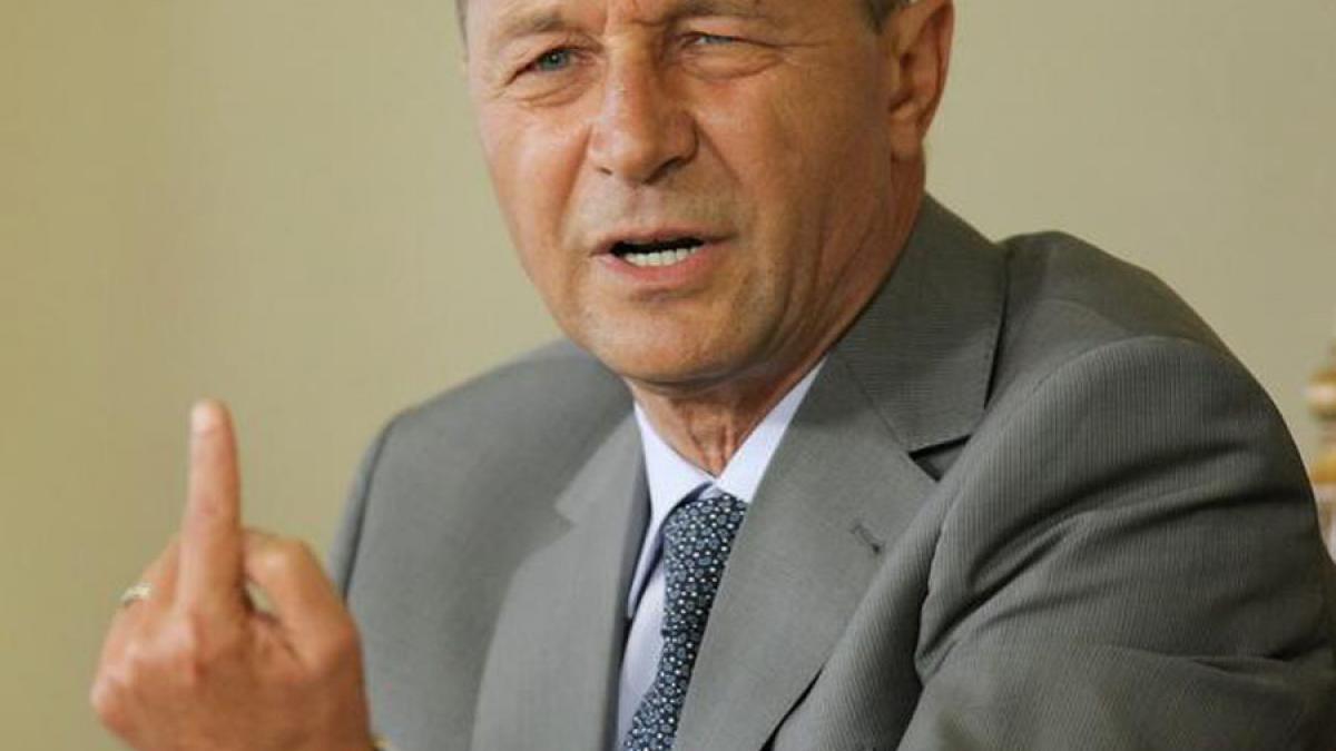 Traian Băsescu, surprins într-o înregistrare în care spune cum a fost măsluit dosarul lui Dan Voiculescu