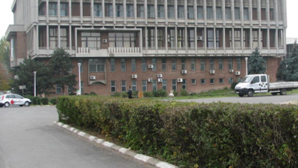 Universitatea Politehnica din Bucureşti își suspendă cursurile, luni şi marţi 