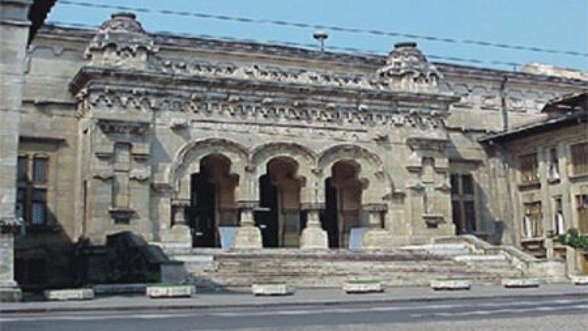 Galaţi: Universitatea Dunărea de Jos îşi reia cursurile luni 