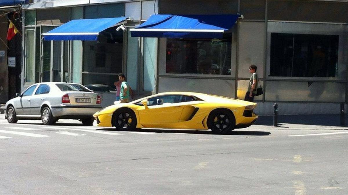 Pretenţioşi: Românii cumpără din ce în ce mai multe maşini de lux
