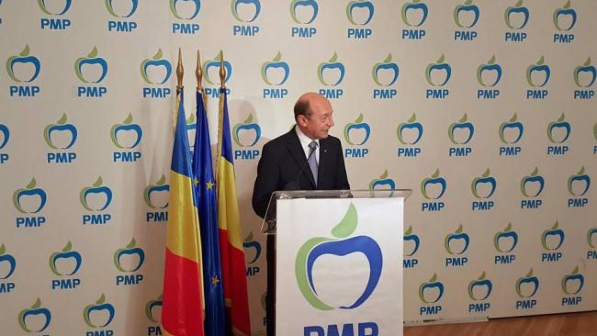 Băsescu îl taxeaza pe Iohannis: &quot;Eu le-aș fi spus ALTCEVA&quot;