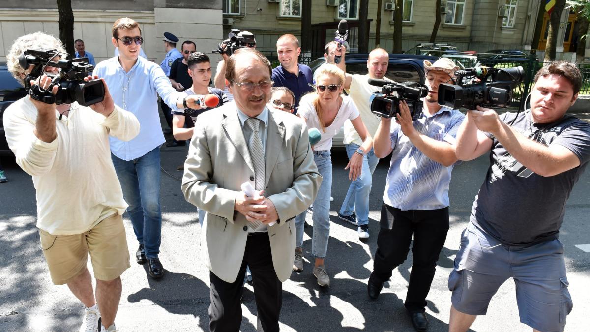 Mircea Băsescu a plătit din pușcărie o datorie de peste 600.000 de lei 