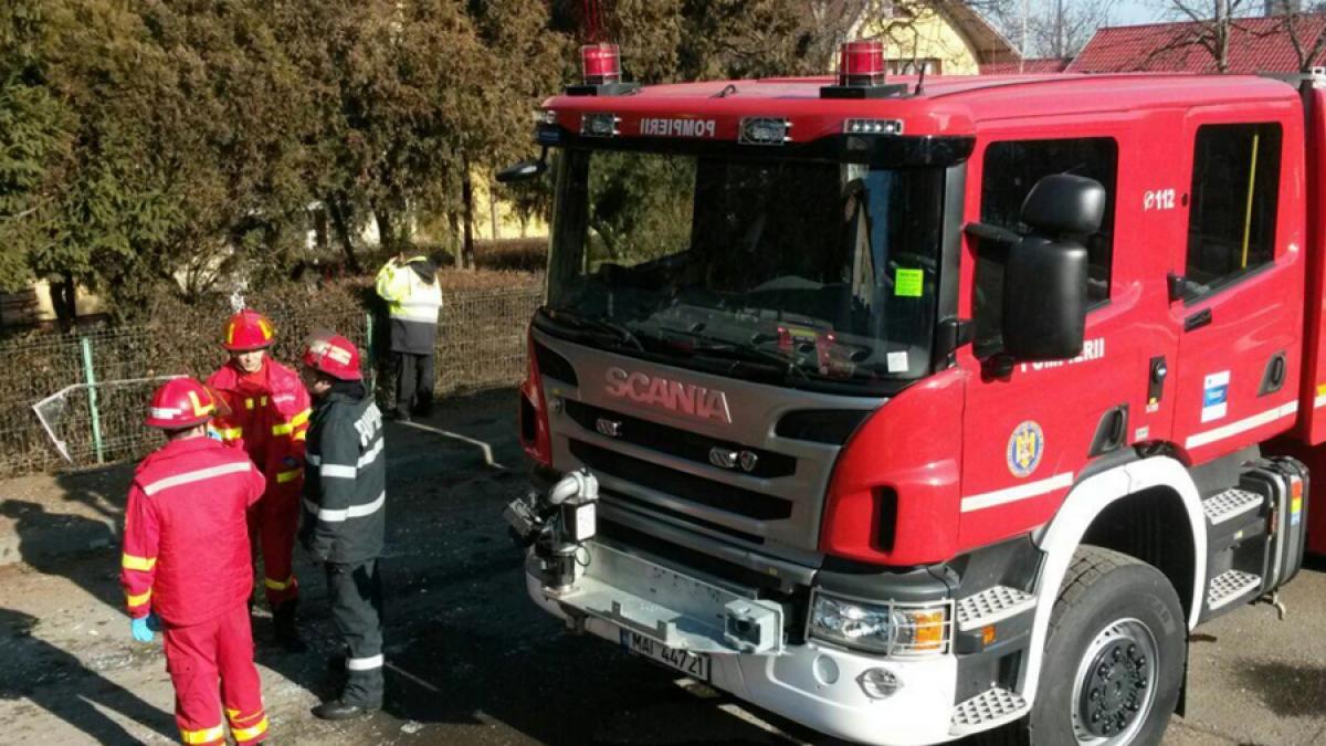 Cluj: Explozie la un bloc de locuinţe
