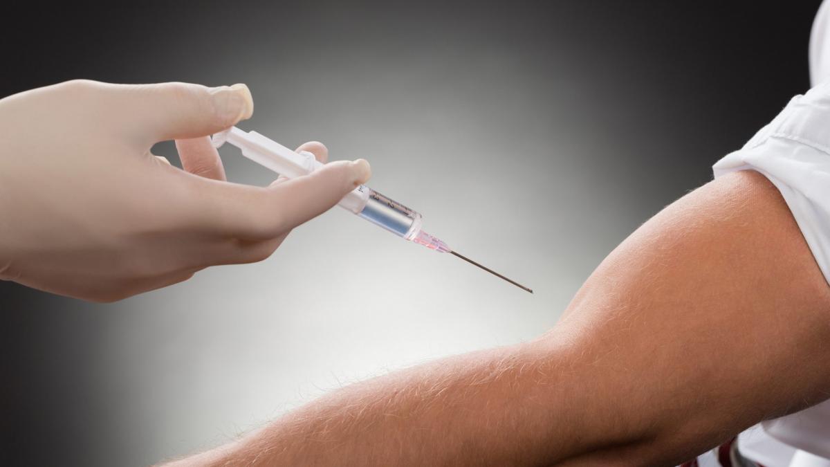 12 români răpuşi de gripă. Virusul, mai agresiv ca anul trecut