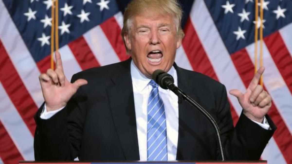 Un judecător blochează parțial deportările ordonate de Trump 